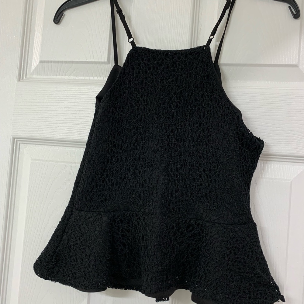 Women’s Crop peplum top … super cute with lace detail size M
